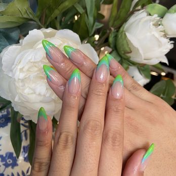 Kitchen Nail Bar - Mountain View - Custom acrylic design French tips with oval shape (brought in a picture from Pinterest!) - Nail Salons Near Me - Mountain View, California