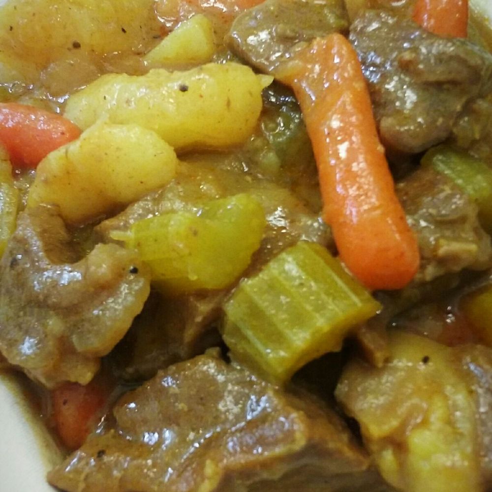 Scoopers Kitchen - Beef Curry - American Near Me - Waipahu, Hawaii Scoopers Kitchen - Beef Curry - American Near Me - Waipahu, Hawaii