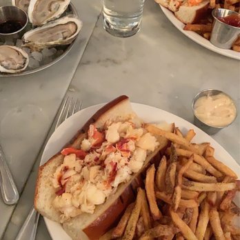 Neptune Oyster - Hot lobster rolls with fries and garlic aioli - Seafood Near Me - Boston, Massachusetts Neptune Oyster - Hot lobster rolls with fries and garlic aioli - Seafood Near Me - Boston, Massachusetts