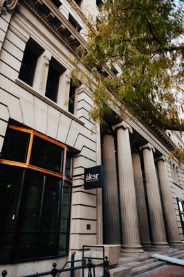 Aker Restaurant & Lounge by null