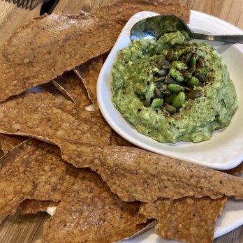 True Food Kitchen - Edamame Guac (!!!!!!) (10/24/2020) - New American Near Me - Columbus, Ohio True Food Kitchen - Edamame Guac (!!!!!!) (10/24/2020) - New American Near Me - Columbus, Ohio