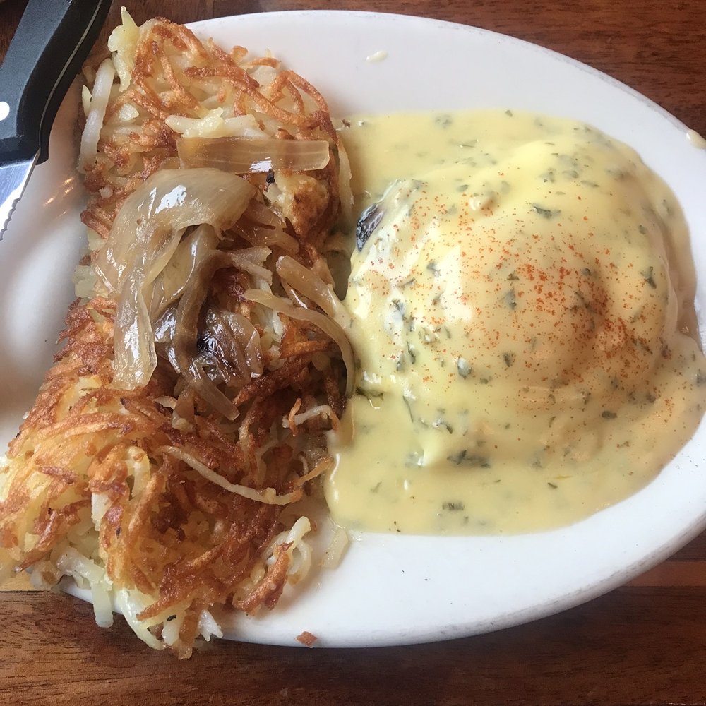 Frank's Diner - Pecan Smoked Boar Bacon Benedict with Hash Browns - Diners Near Me - Spokane, Washington