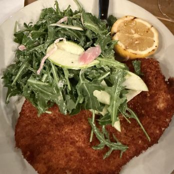 Firestone Walker Brewing- Buellton - Chicken Schnitzel - Brewpubs Near Me - Buellton, California