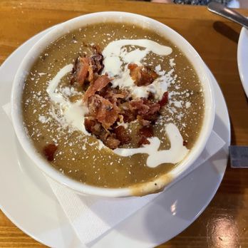 Crown and Rye - Artsoppa - Cocktail Bars Near Me - Lindsborg, Kansas
