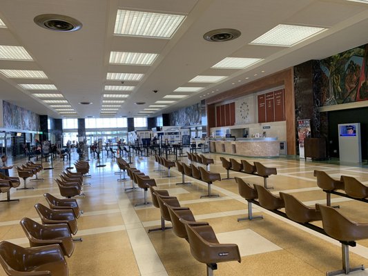 Amtrak Station New Orleans by null