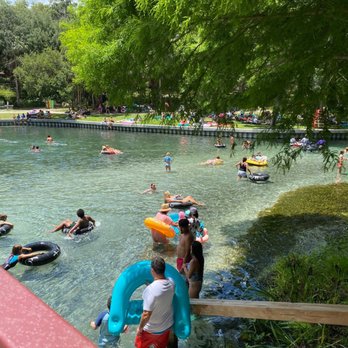 Kelly Park - Bring a round raft to enjoy the springs - Hiking Near Me - Apopka, Florida Kelly Park - Bring a round raft to enjoy the springs - Hiking Near Me - Apopka, Florida