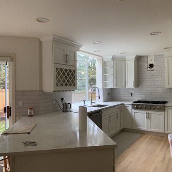 Luxe Cabinet & Stone - After - Cabinetry Near Me - Seattle, Washington Luxe Cabinet & Stone - After - Cabinetry Near Me - Seattle, Washington