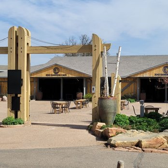 Denver Zoo - Restaurant - Zoos Near Me - Denver, Colorado