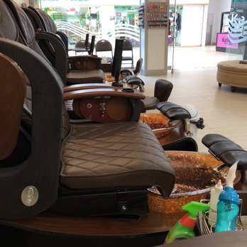 Studio Nails - Nail Salons Near Me - Edmonton, Alberta