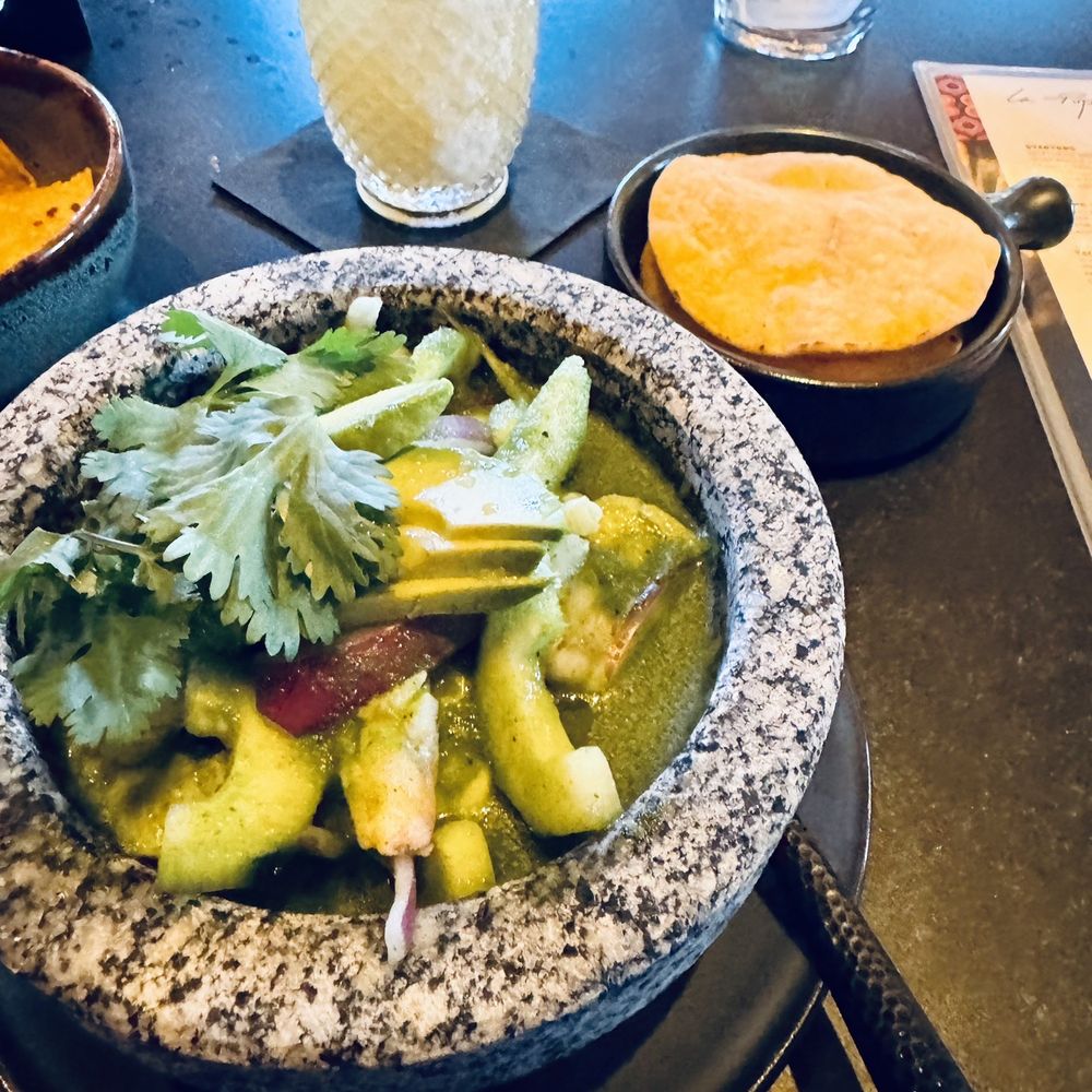 La Popular - Aguachiles - Cocktail Bars Near Me - Claremont, California