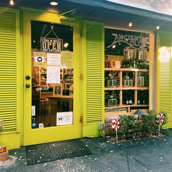 The Ancient Olive - The Ancient Olive Storefront - Herbs & Spices Near Me - Winter Park, Florida The Ancient Olive - The Ancient Olive Storefront - Herbs & Spices Near Me - Winter Park, Florida