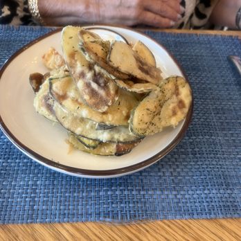 Plori Restaurant - Greek Near Me - Carle Place, New York