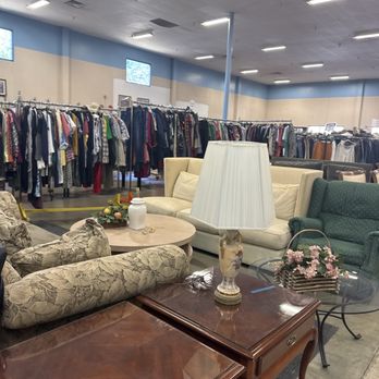 Union Gospel Mission - Thrift Stores Near Me - Tigard, Oregon