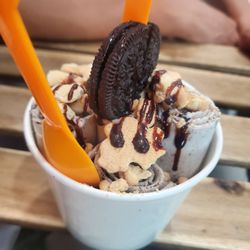 Sky Roll Ice Cream - Cookies n cream
