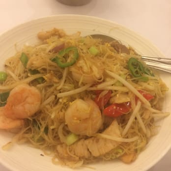 The Kitchen - Thai style stir fried vermicelli (mi fun). Loved this one! - Dim Sum Near Me - Millbrae, California