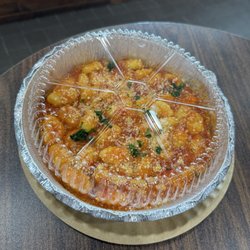 Pricy gnocchi without any prices listed on tbe menu. Buyer beware!