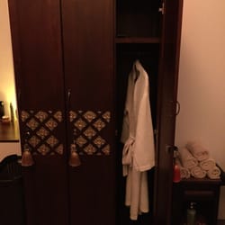 Aisawan Boutique Spa - The robe room.