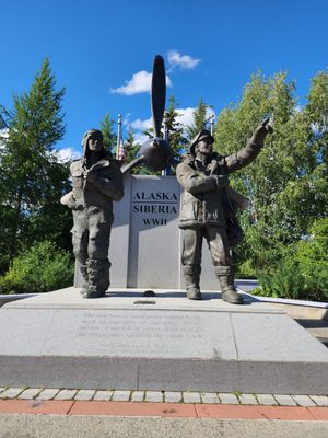 Golden Heart Plaza by null