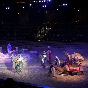 Dolly Parton's Stampede - Nativity scene - Performing Arts Near Me - Branson, Missouri