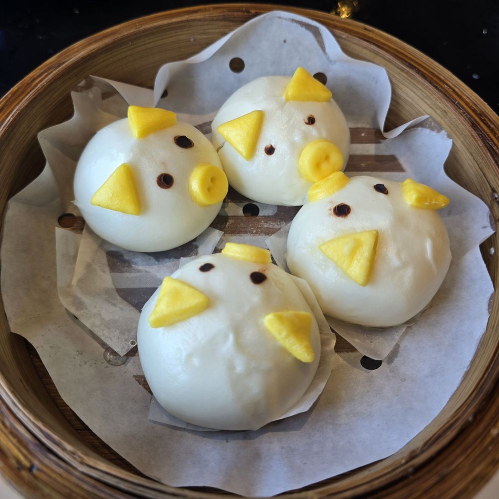 Thumbling - Mini Red Bean Piglet Bun - Shanghainese Near Me - West Covina, California