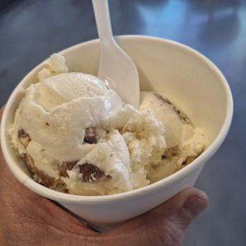 Area 51 Ice Cream - Ice Cream & Frozen Yogurt Near Me - Hernando, Mississippi