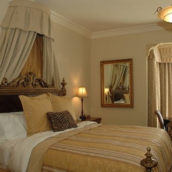 Chateau Coralini - Suite - Hotels Near Me - Salinas, California