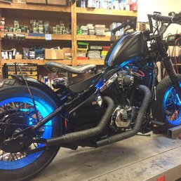 This is my 96' Custom built Kawasaki Vulcan Classic 800 Bobber Motorcycles Unlimited built for me! This is my 96' Custom built Kawasaki Vulcan Classic 800 Bobber Motorcycles Unlimited built for me!