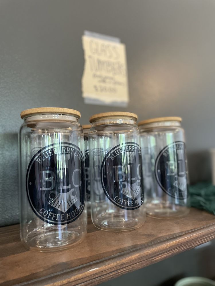 BLUEBERRY LINE COFFEEHOUSE Updated October 2024 27 Photos & 13