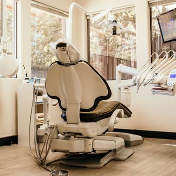 Lake Dental - Dentists Near Me - Palm Springs, California Lake Dental - Dentists Near Me - Palm Springs, California