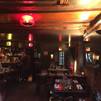 Les Bougresses - Great food in Le Marais.  Excellent service and quaint atmosphere.  And awesome for kids. - French Near Me - Paris, 75