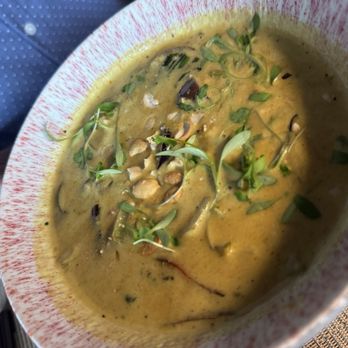 Two Bit Club - Curry - Vietnamese Near Me - Charleston, South Carolina Two Bit Club - Curry - Vietnamese Near Me - Charleston, South Carolina