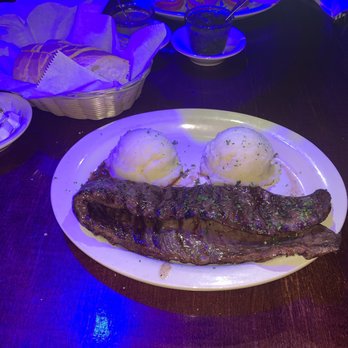 El Nandu Restaurant - Entrana with mash potatoes - Latin American Near Me - Chicago, Illinois