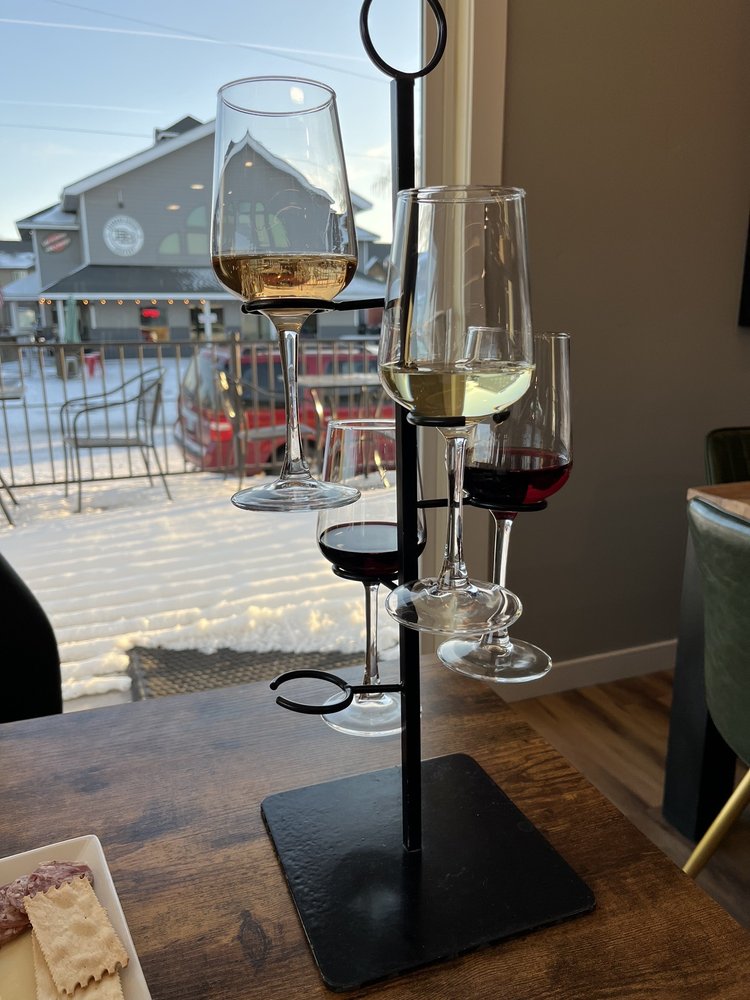 TESTIMONY WINE BAR Updated August 2024 21 Photos 307 NW 6th