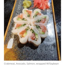 Fuku Japanese Grill - This what the flower roll is SUPPOSED to look like... but....