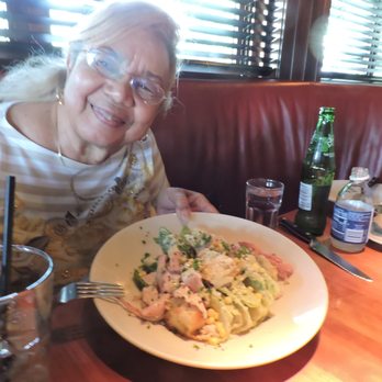 Rutherford Grill - AHI Salad was delish. - American Near Me - Rutherford, California