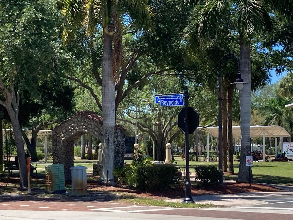 Downtown Bonita Springs Image