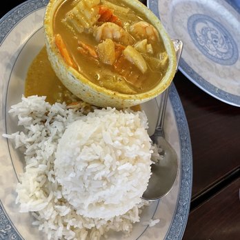 Suvans Kitchen - Yellow curry - Thai Near Me - Lompoc, California Suvans Kitchen - Yellow curry - Thai Near Me - Lompoc, California