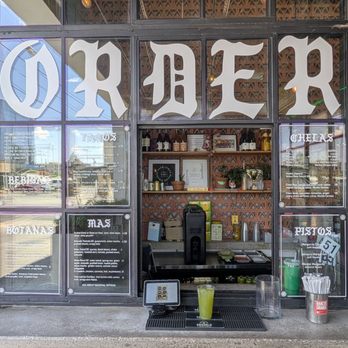 Taconeta - This is interesting, you order from the outside, walk in, and they bring your food to your table. - Tacos Near Me - El Paso, Texas