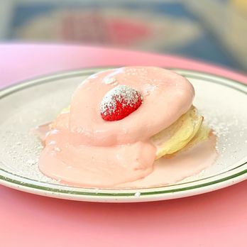 Basilur - Strawberry Souffle Pancake - Coffee & Tea Near Me - Buena Park, California