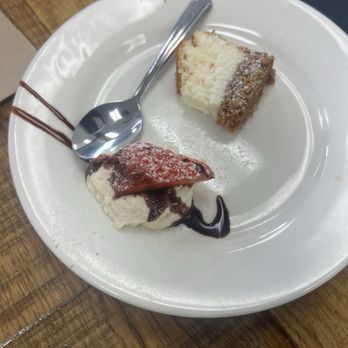 Sunny's Cafe - Dessert - Breakfast & Brunch Near Me - Rancho Cucamonga, California Sunny's Cafe - Dessert - Breakfast & Brunch Near Me - Rancho Cucamonga, California