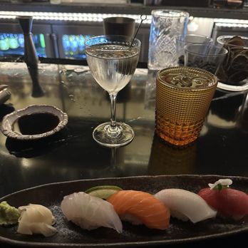 Wren - Nigiri and dirty martini - Cocktail Bars Near Me - Tysons, Virginia Wren - Nigiri and dirty martini - Cocktail Bars Near Me - Tysons, Virginia