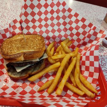 Spangles Restaurant 15 - Smol fry And Sourdough Mushroom and Swiss - New American Near Me - Salina, Kansas Spangles Restaurant 15 - Smol fry And Sourdough Mushroom and Swiss - New American Near Me - Salina, Kansas
