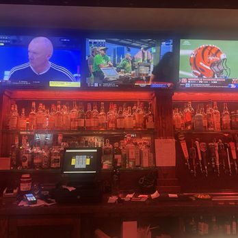 Billy's Long Bar - Bars Near Me - Albuquerque, New Mexico