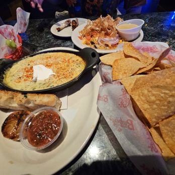 Bubba's 33 - Poblano Spinach Dip, Side Salad - Pizza Near Me - Wichita, Kansas