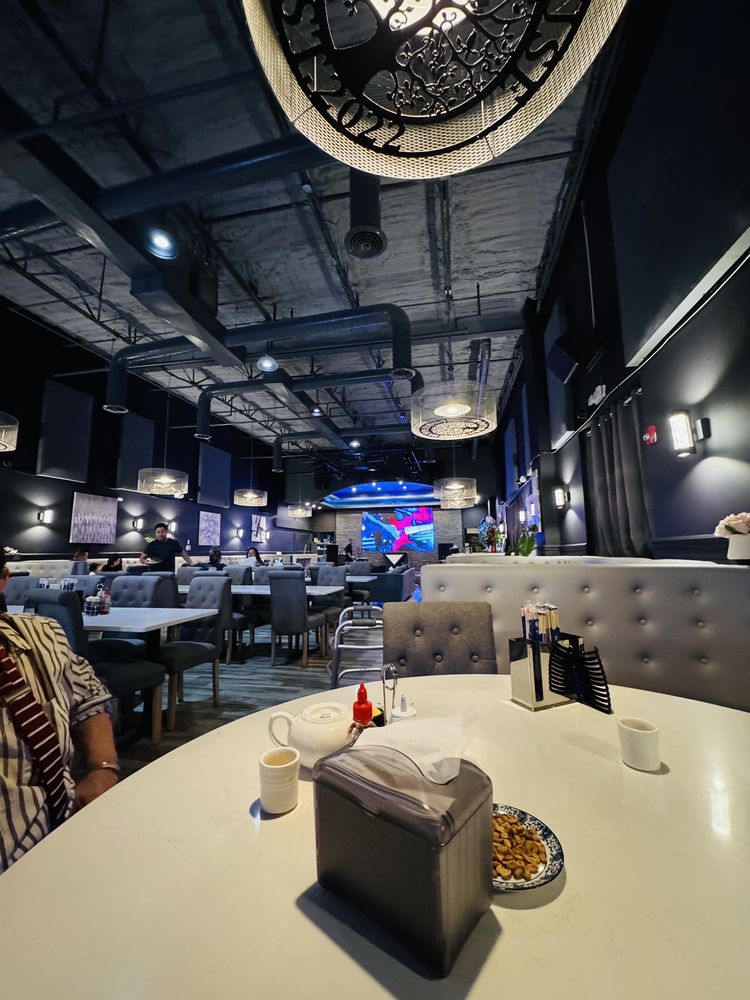 DVR Restaurant & Lounge