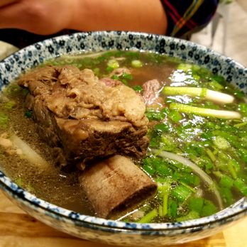 Em Vietnamese Kitchen - Pho Bo with a short rib - Vietnamese Near Me - Brooklyn, New York Em Vietnamese Kitchen - Pho Bo with a short rib - Vietnamese Near Me - Brooklyn, New York
