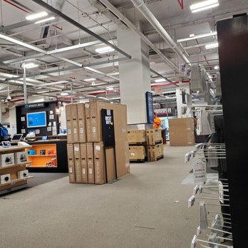 Best Buy - Electronics Near Me - New York, New York
