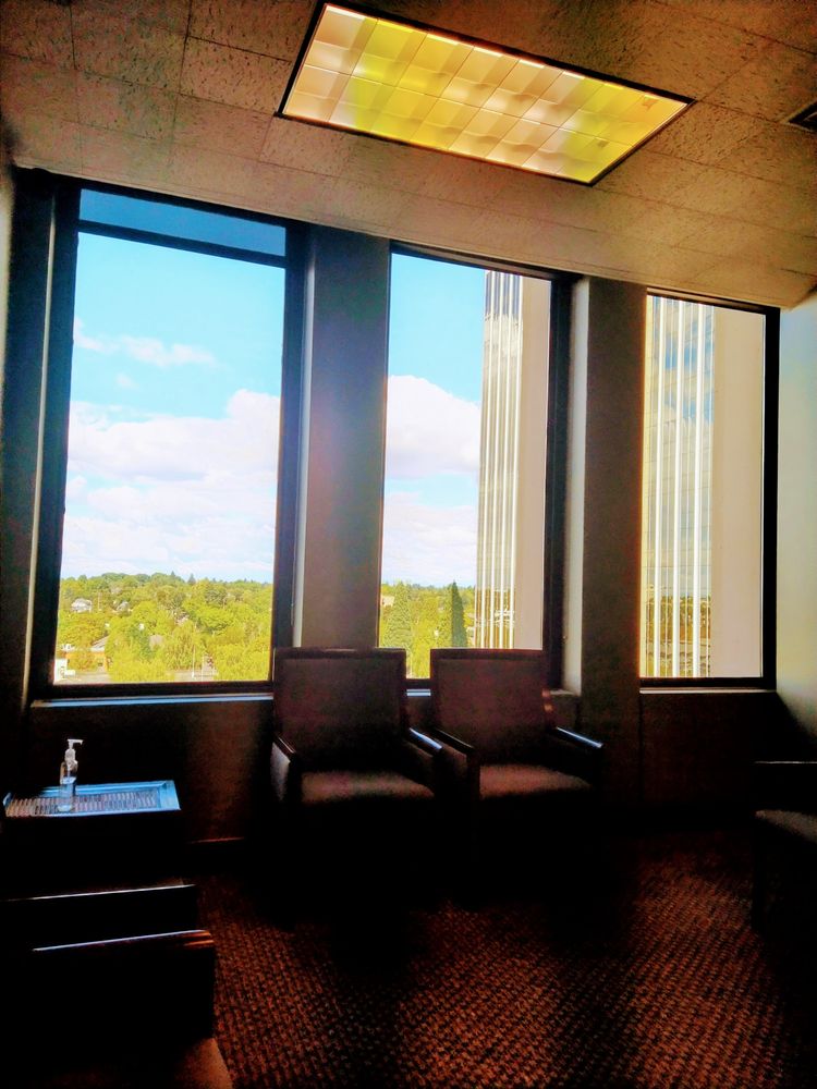 ENDODONTIC ASSOCIATES Updated August 2024 31 Reviews 700 NE