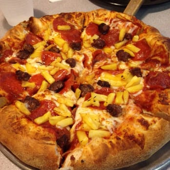 Two Jacks Pizza - A pepperoni, pineapple and beef pie. - Pizza Near Me - Provo, Utah Two Jacks Pizza - A pepperoni, pineapple and beef pie. - Pizza Near Me - Provo, Utah