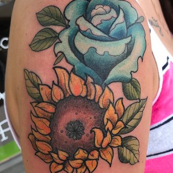 No Name Tattoo - By Stevie Timmreck - Piercing Near Me - Utica, Michigan